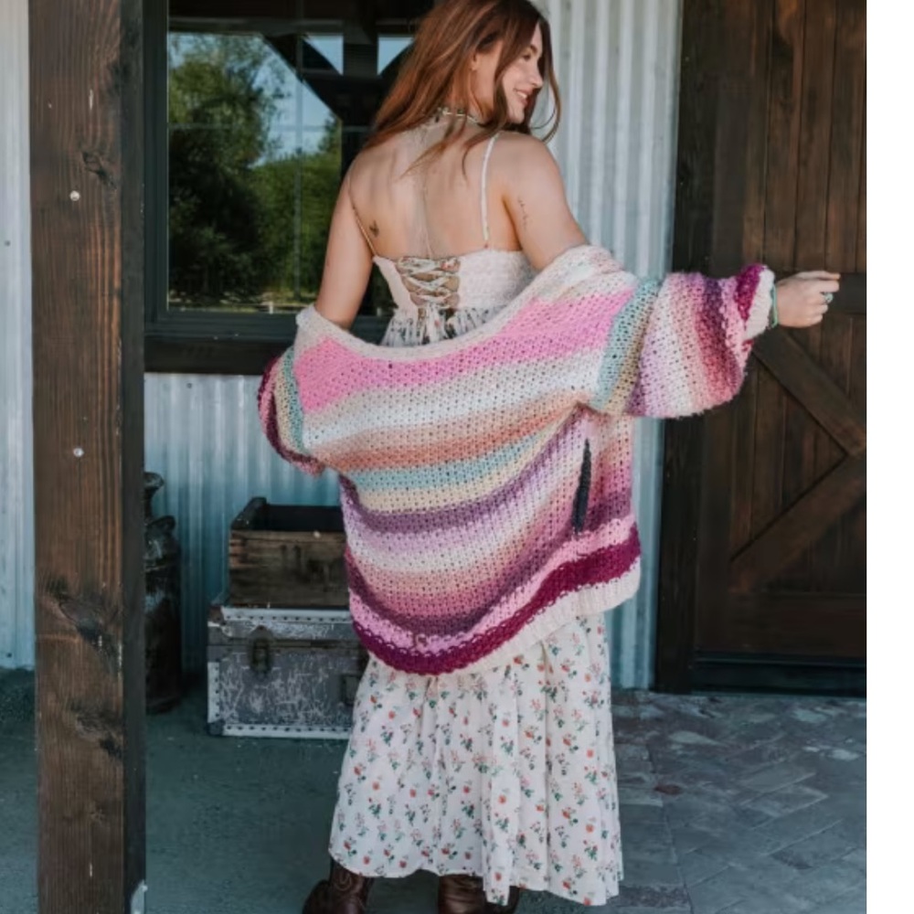 NWOT Boho Cardigan By Three Birds Nest in Pink Multie size L - Picture 9 of 10